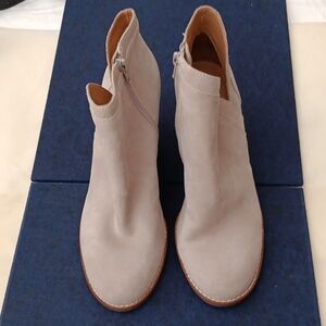 Lucky Brand Yimina Wedge Boots Size 8.5